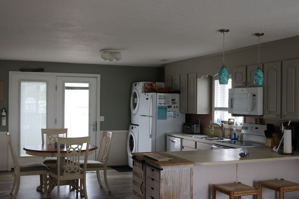 Updated fully equipped kitchen