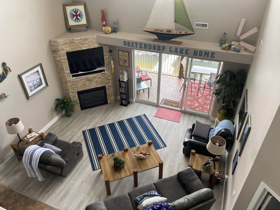 Vaulted cieilings and view from the loft.