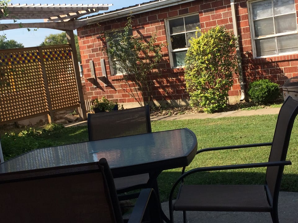 Back yard with table and chairs