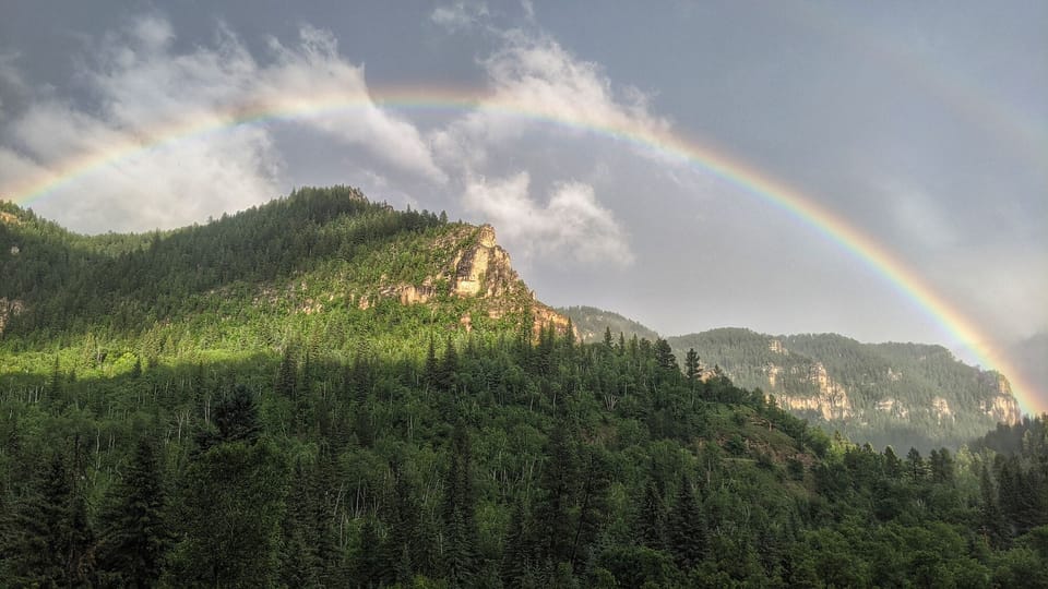 shutterstock_181839507220rainbow