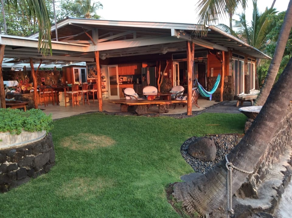 OUTDOOR dining/living area/kitchen w/ bbq and gas grill
