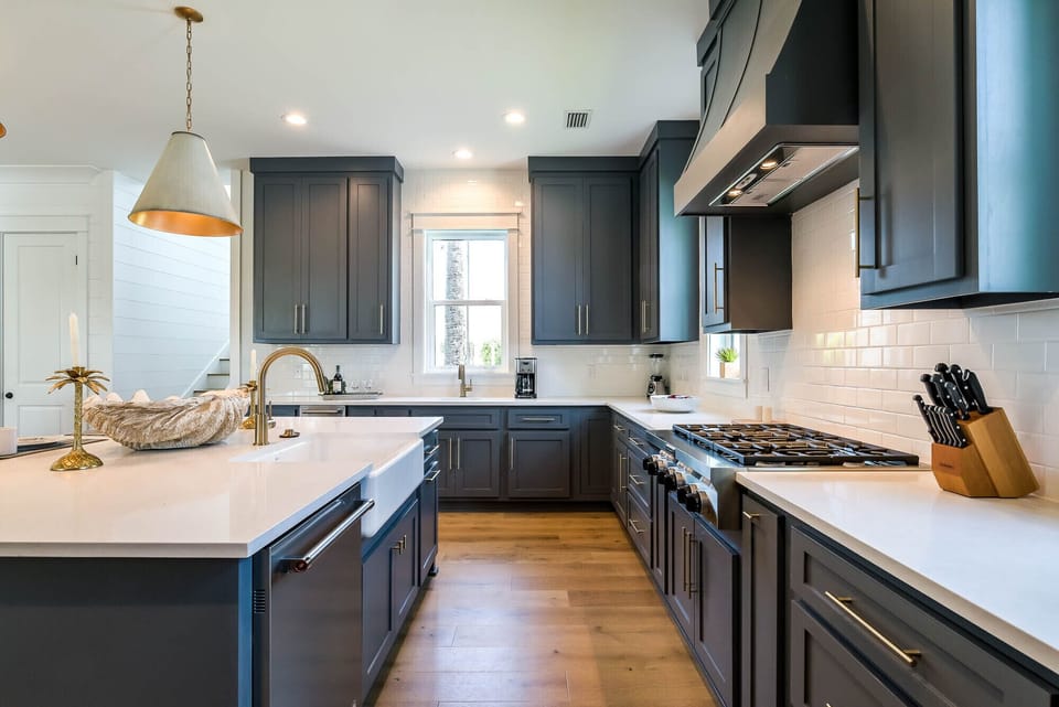 First Floor: Kitchen
