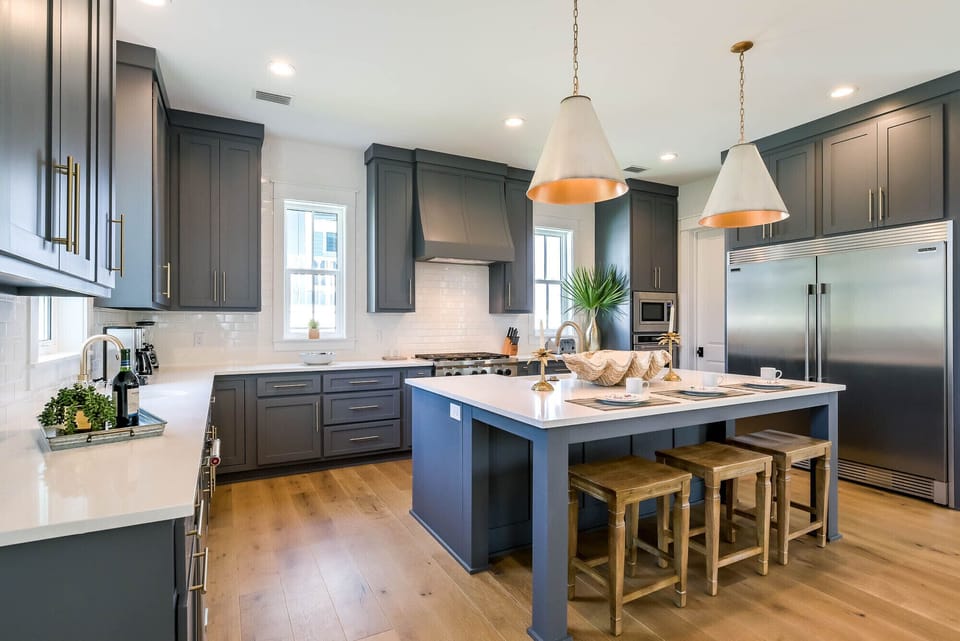First Floor: Kitchen