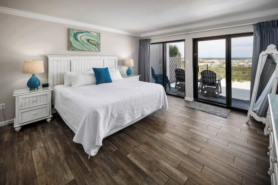 Master bedroom with king size bed