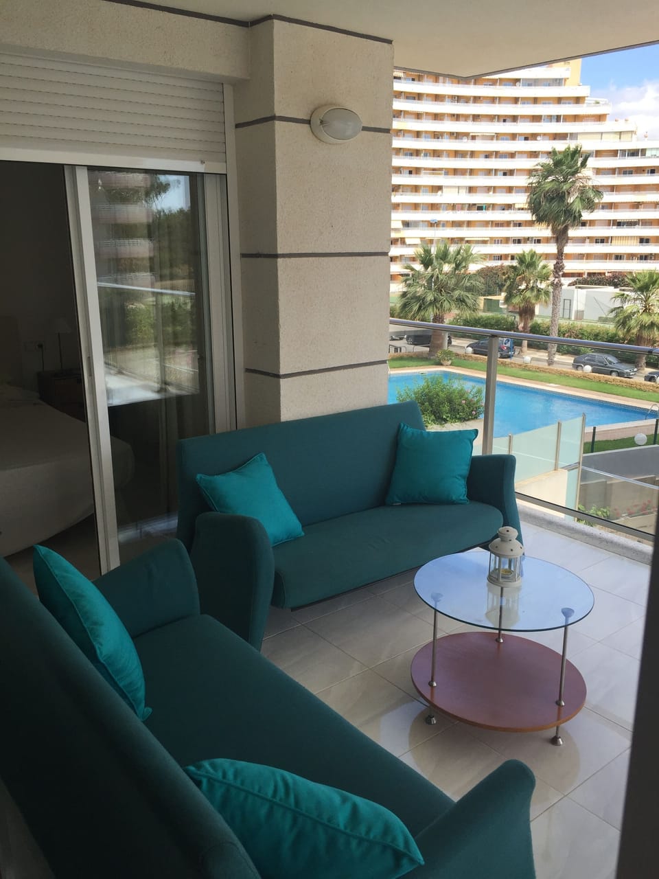 Terrace swimingpool views.