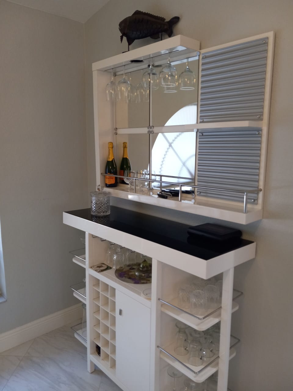 Our mini bar in the library room