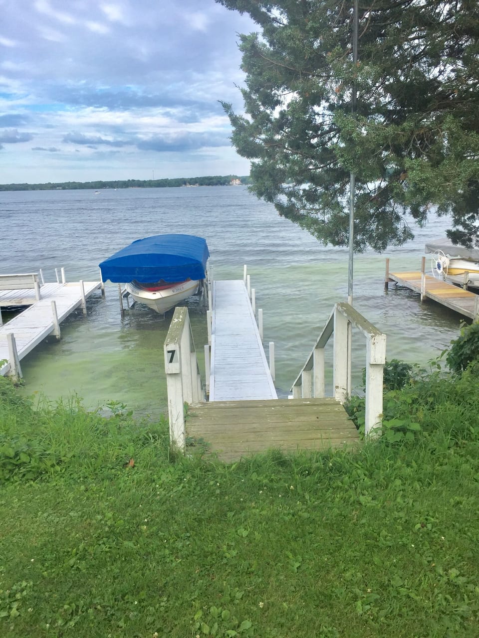 pier rental available. Ask for more information.