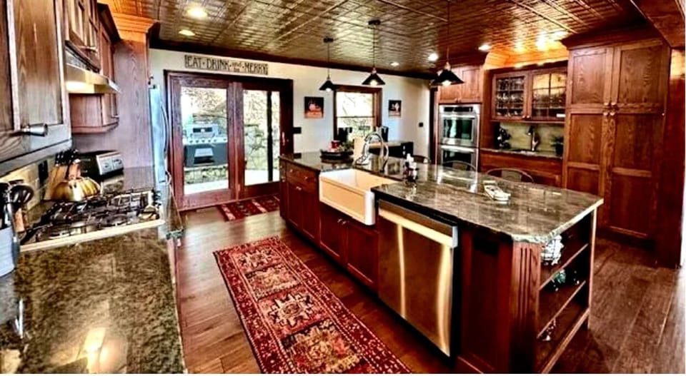 Large kitchen with wet bar and coffee bar