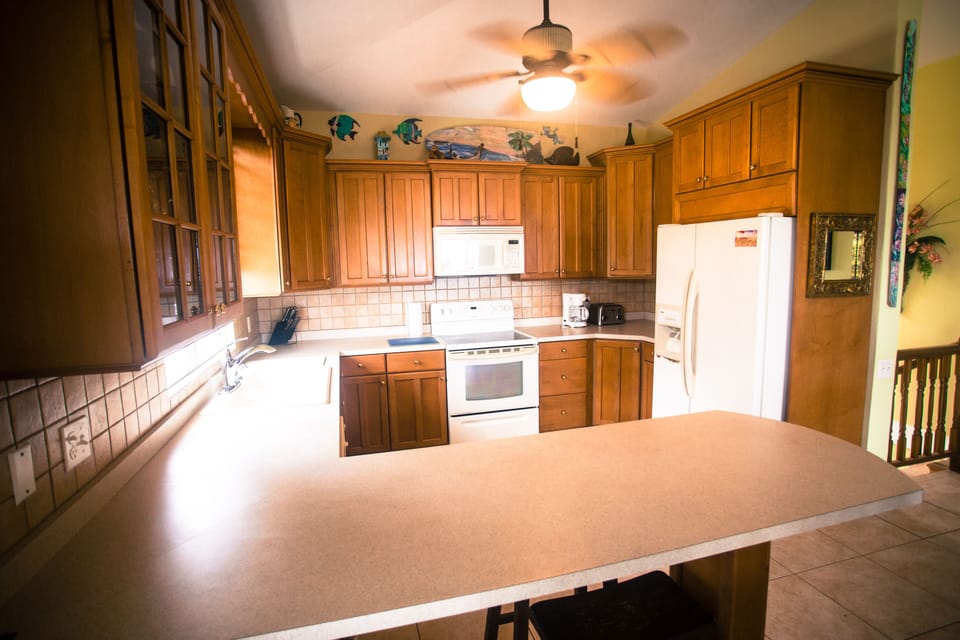 3rd floor kitchen
