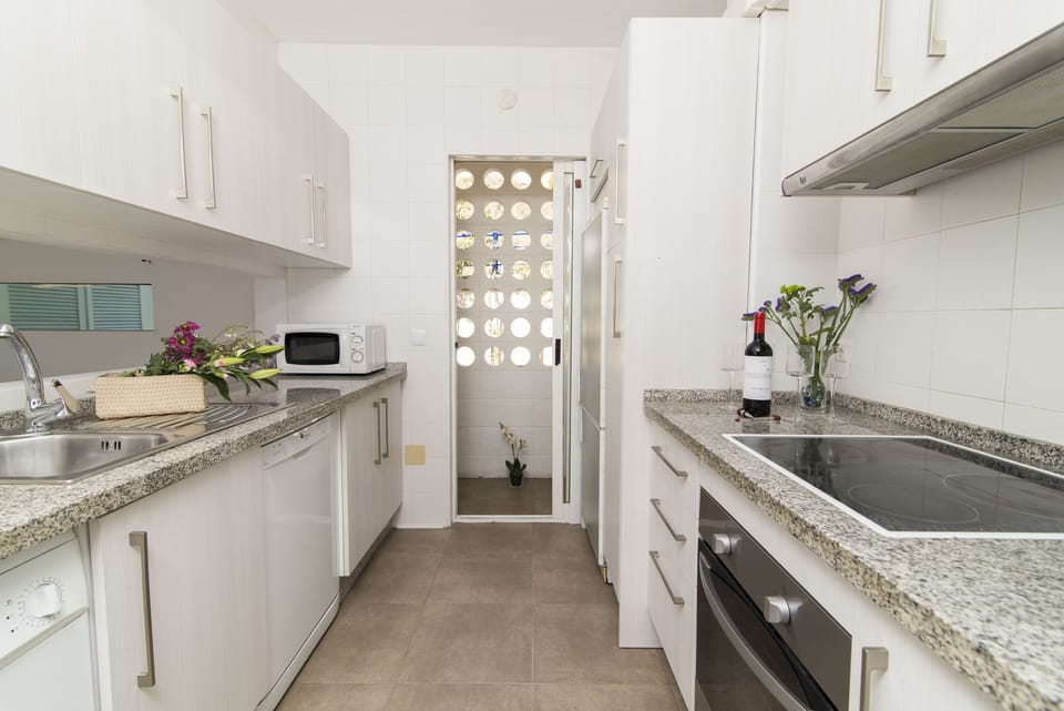 Spacious kitchen