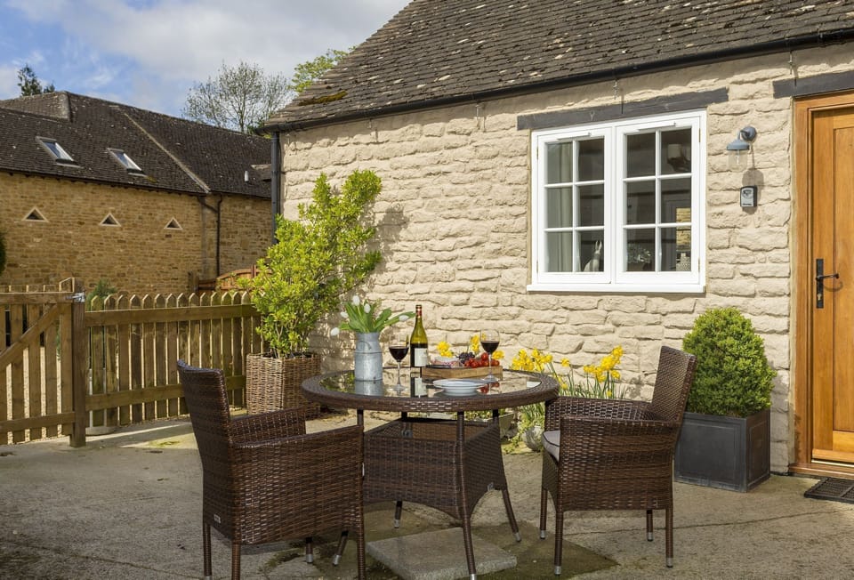 Patio area with garden furniture