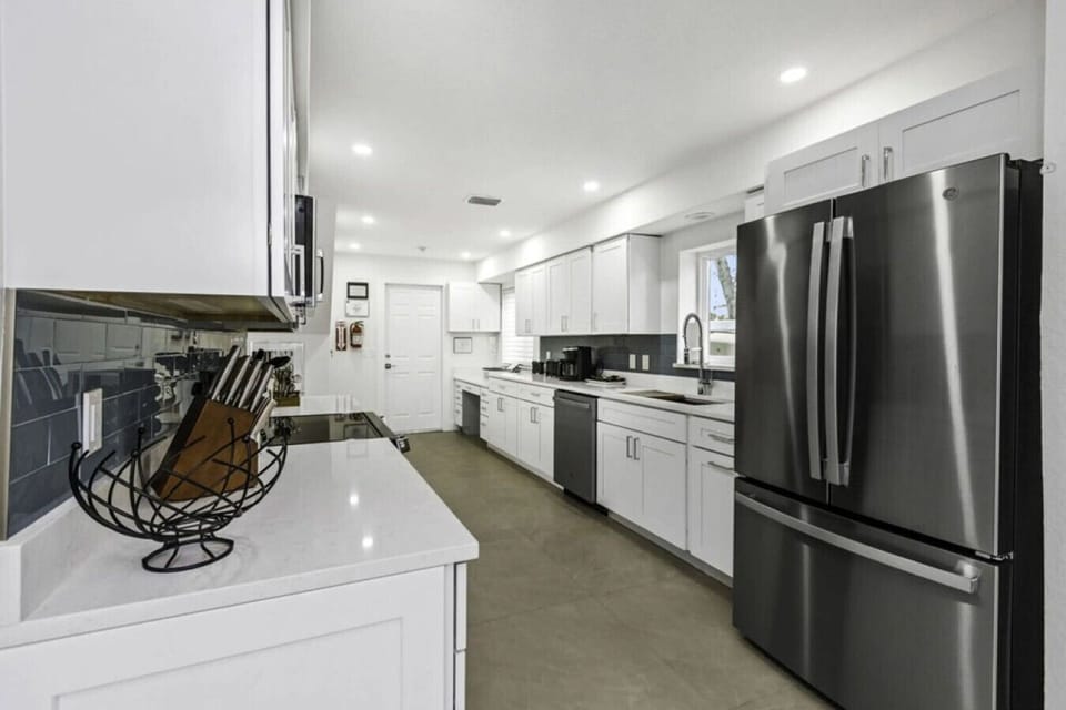 Modern kitchen