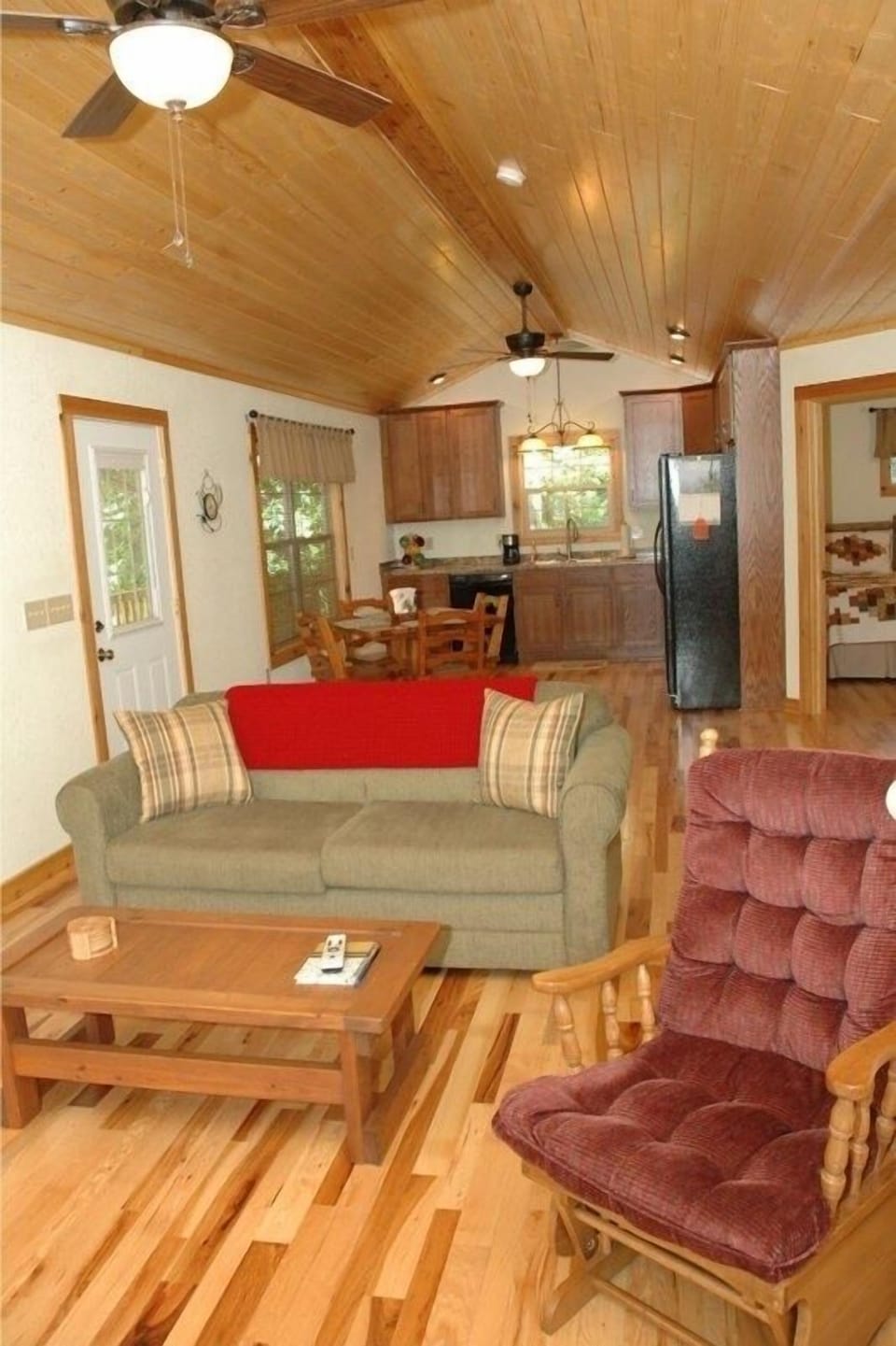 Comfy and inviting. The perfect place to enjoy the beauty of the mountains. 
