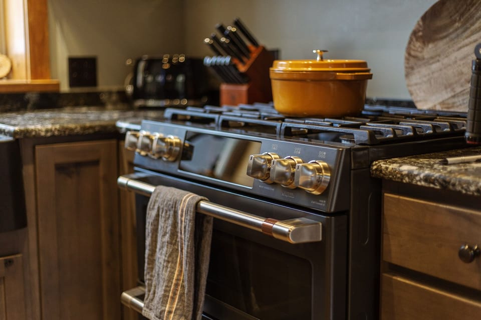 Cafe Double Oven, STAUB cookware and SMEG toaster 