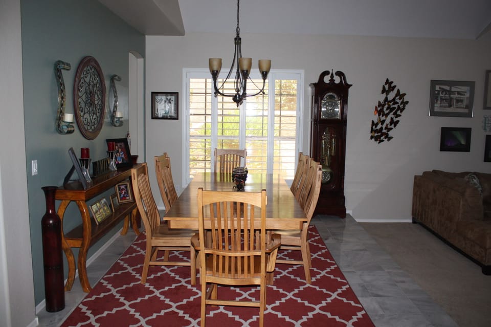 Formal dining room