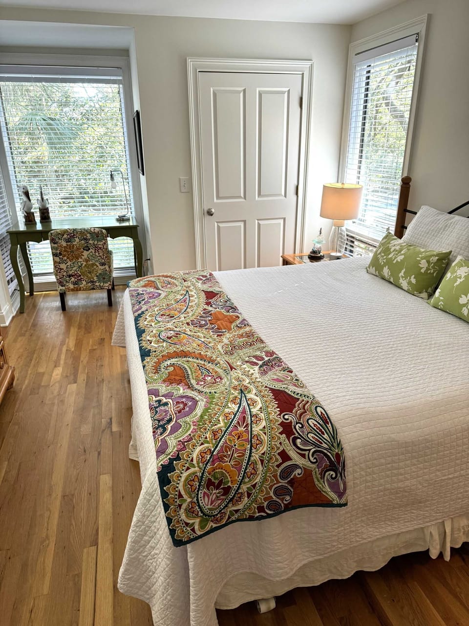 Second primary bedroom.