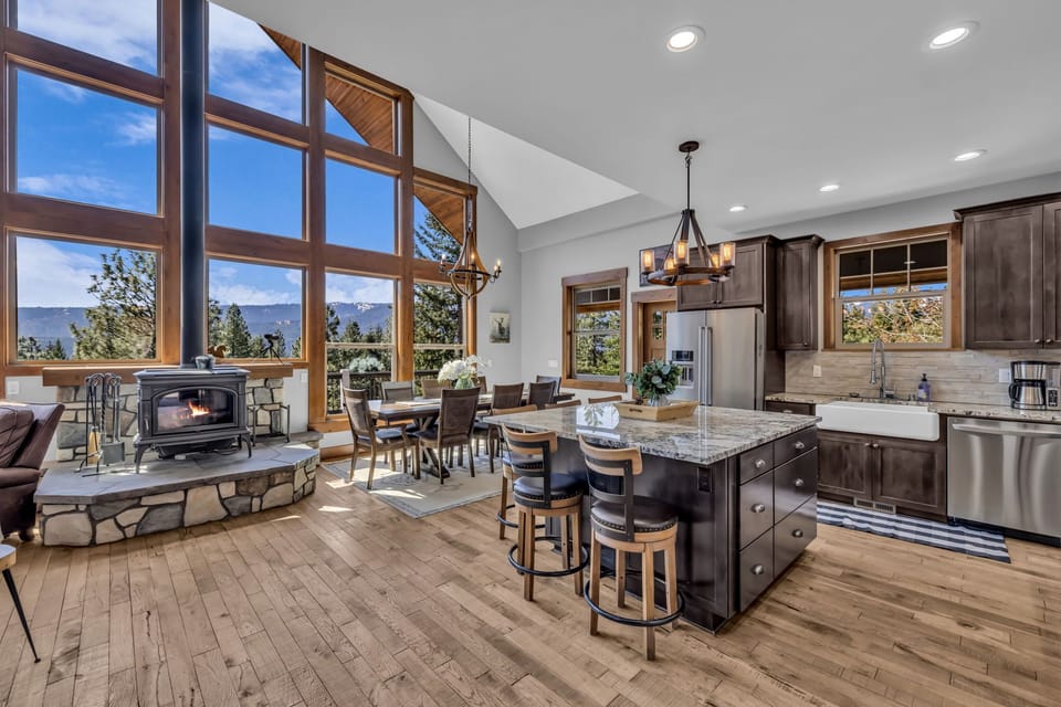 Main Kitchen / Great Room Located on the Middle Floor with Amazing Views