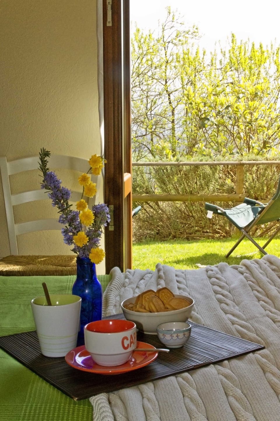 master bedroom with direct access to the garden