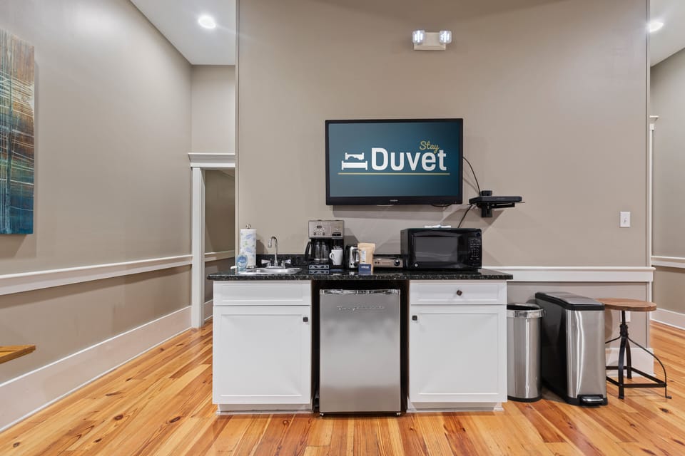 Stay Above Riviera Theater | The Marquee - Suite A