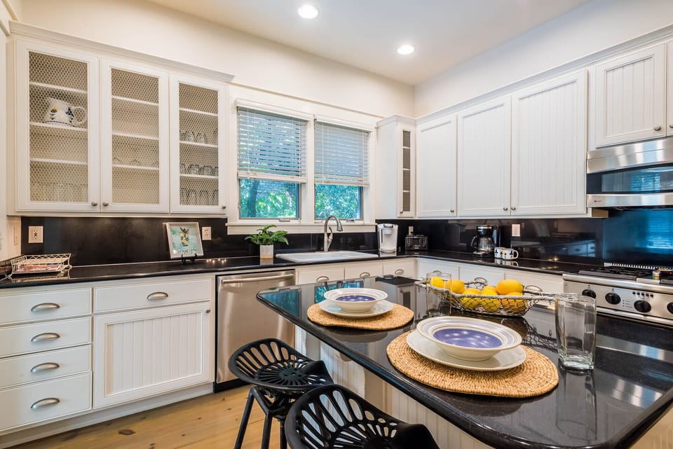 First Floor: Kitchen