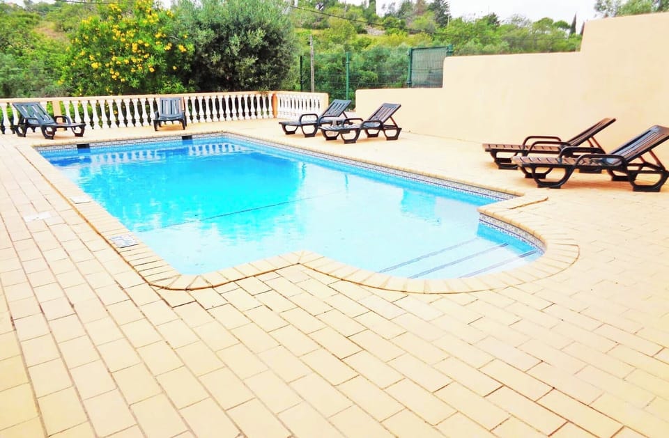 8m by 4m simming pool