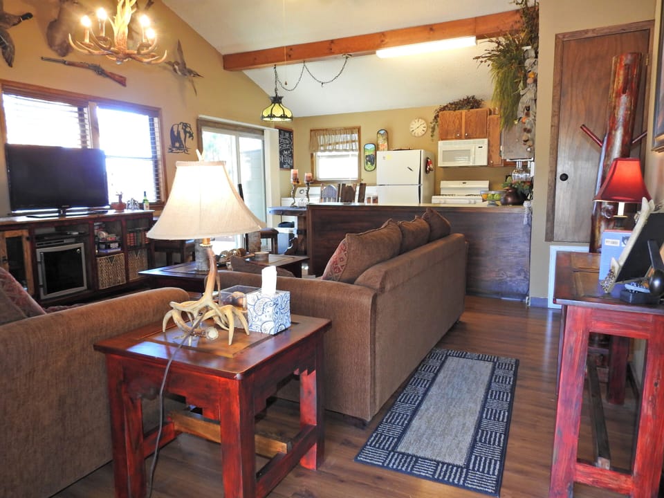 Front door entrance leads to living room and kitchen 