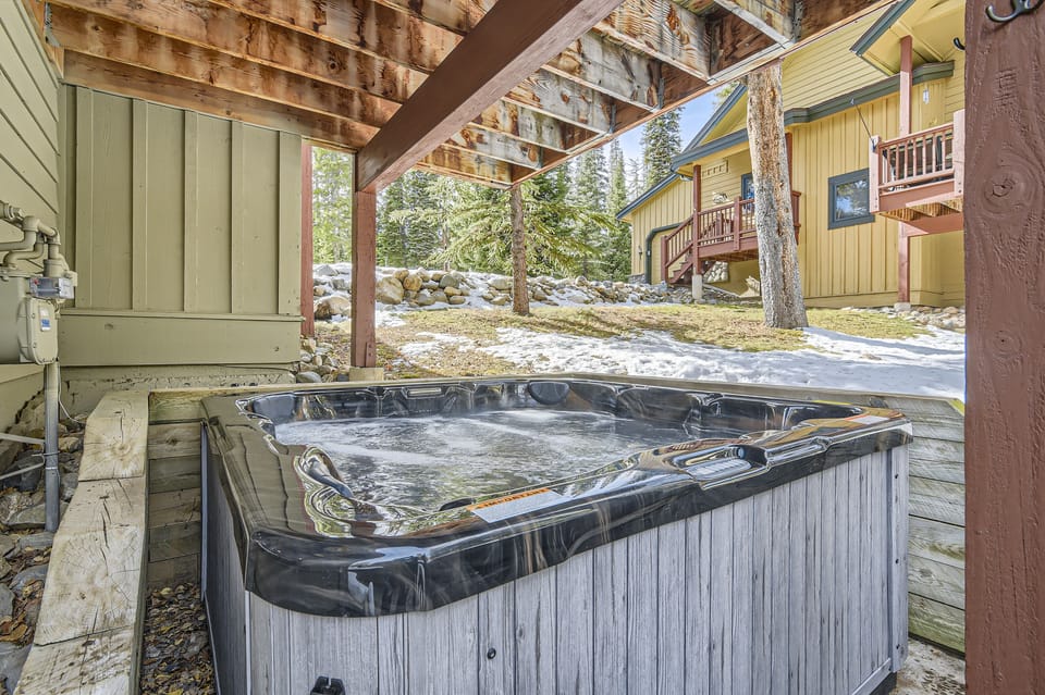 Hot Tub