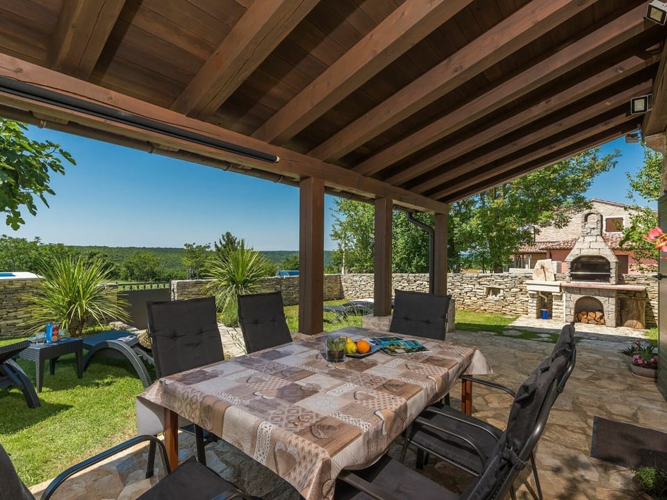 Plant, Table, Property, Furniture, Shade, Sky, Chair, Tree, Interior Design, Wood