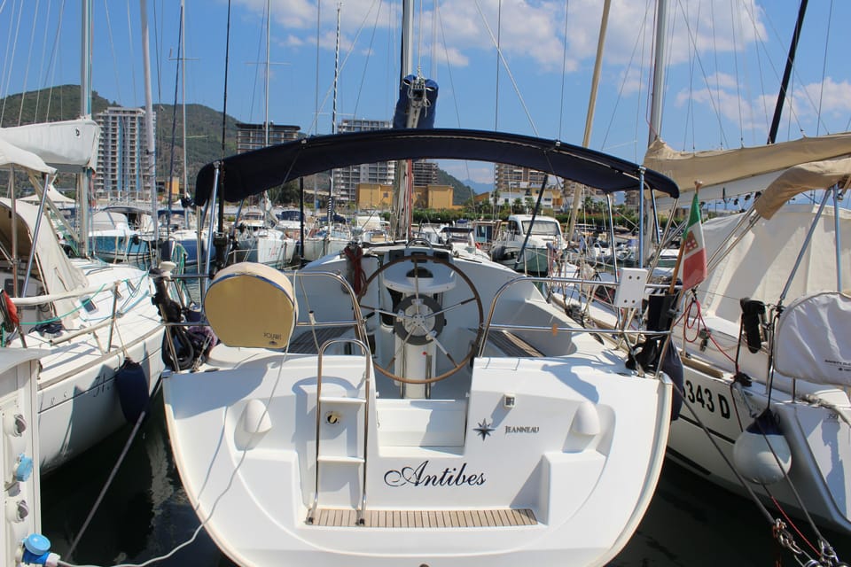 Marina