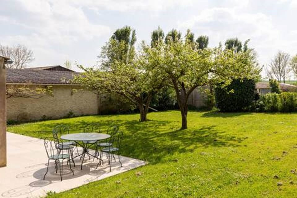 COTTAGE (11)