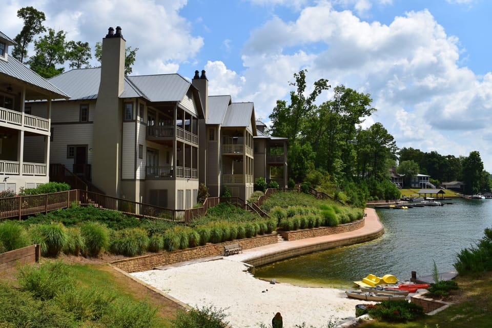 Homes, Beach & Kayaks