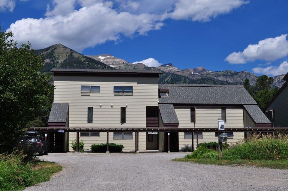 Summer Exterior