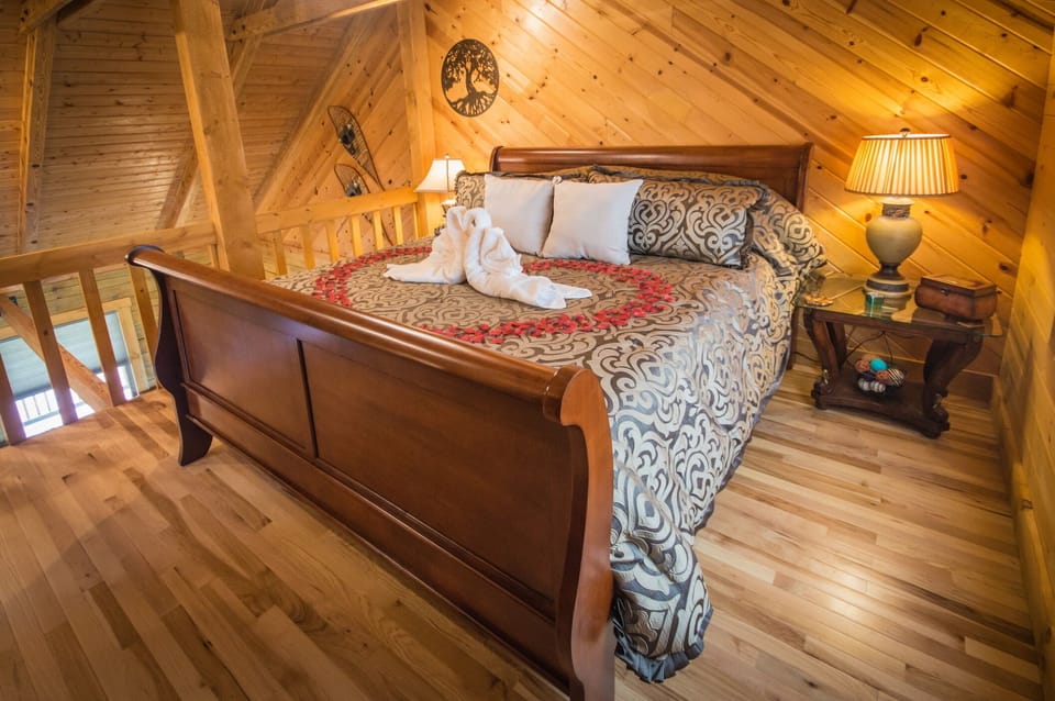 king sized ADJUSTABLE bed