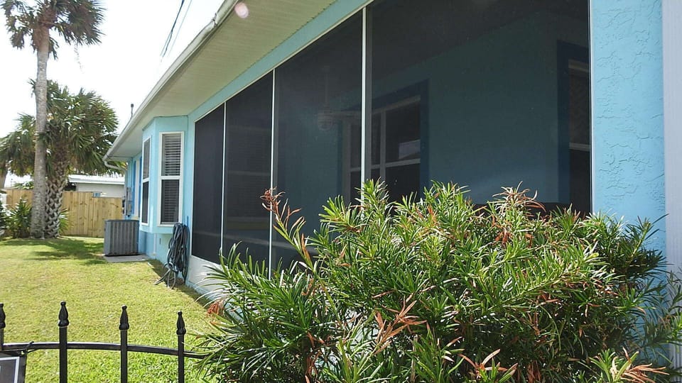 Wrap around porch.