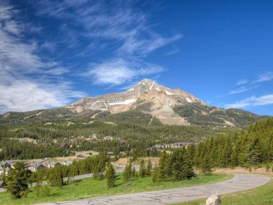 Stunning Lone Peak | Exterior
