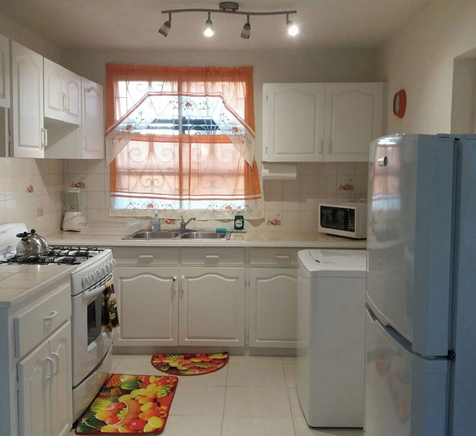 Spacious kitchen area