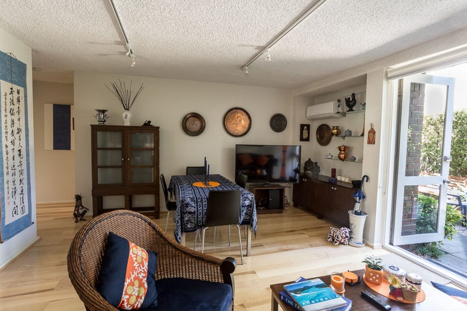 Living/dining room
