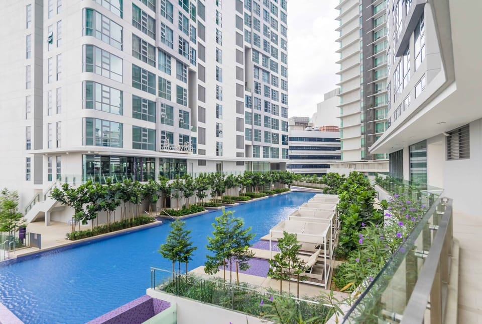 Level 6 communal Pool with Cabana