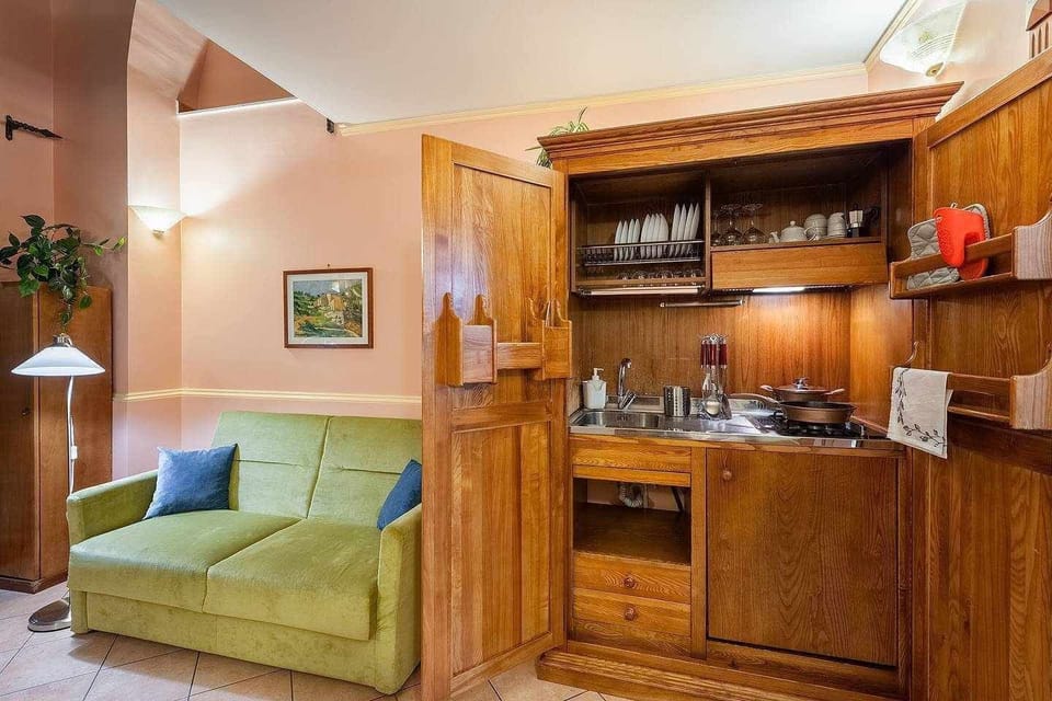 Kitchen or kitchenette