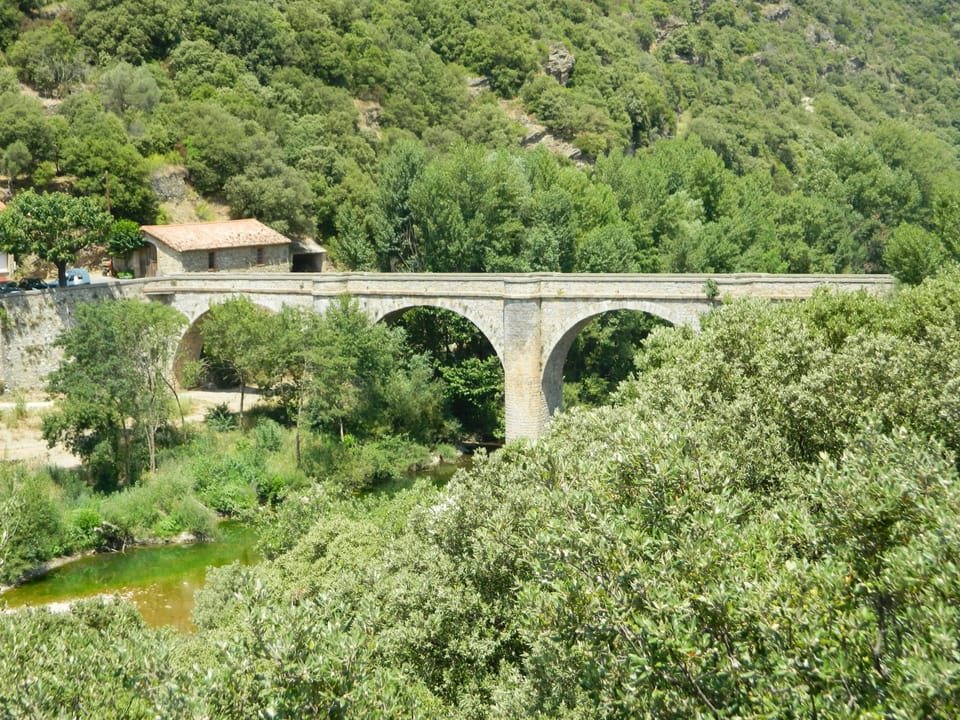 www.roquebrunproperty.com
Ceps bridge