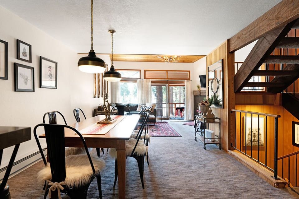 Roomy tri-level home, recently remodled by Sea and Pine Interior Design