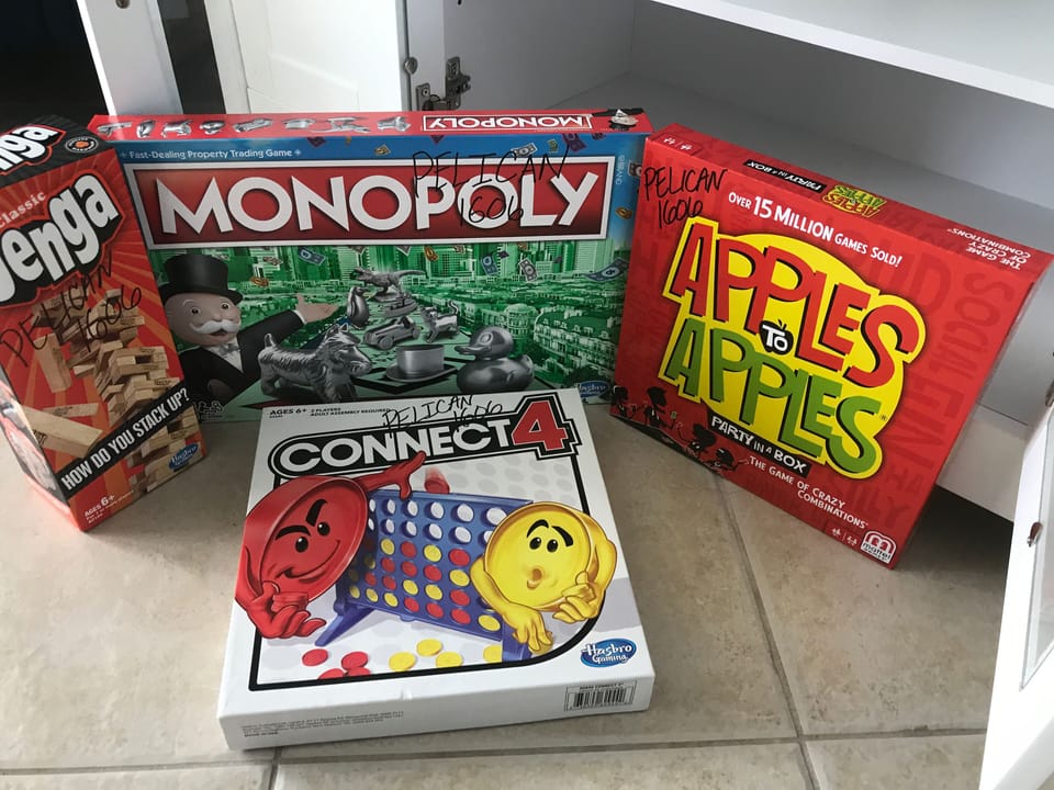 Family games in the condo 