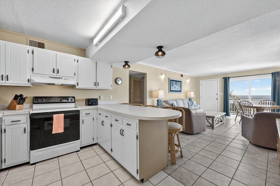 Enjoy beautiful views from the kitchen!