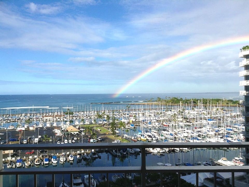 Unobstructed Direct Ocean & Yacht Harbor Views