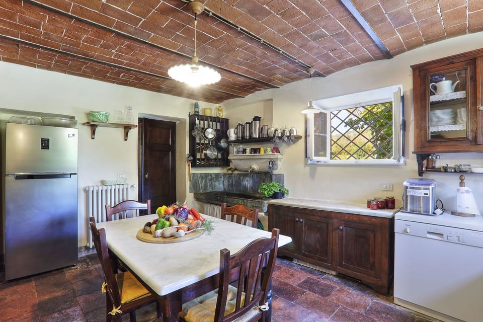 Common Room, Kitchen