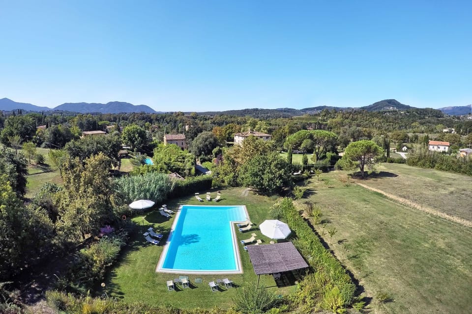 Garden, Pool, Scenic View