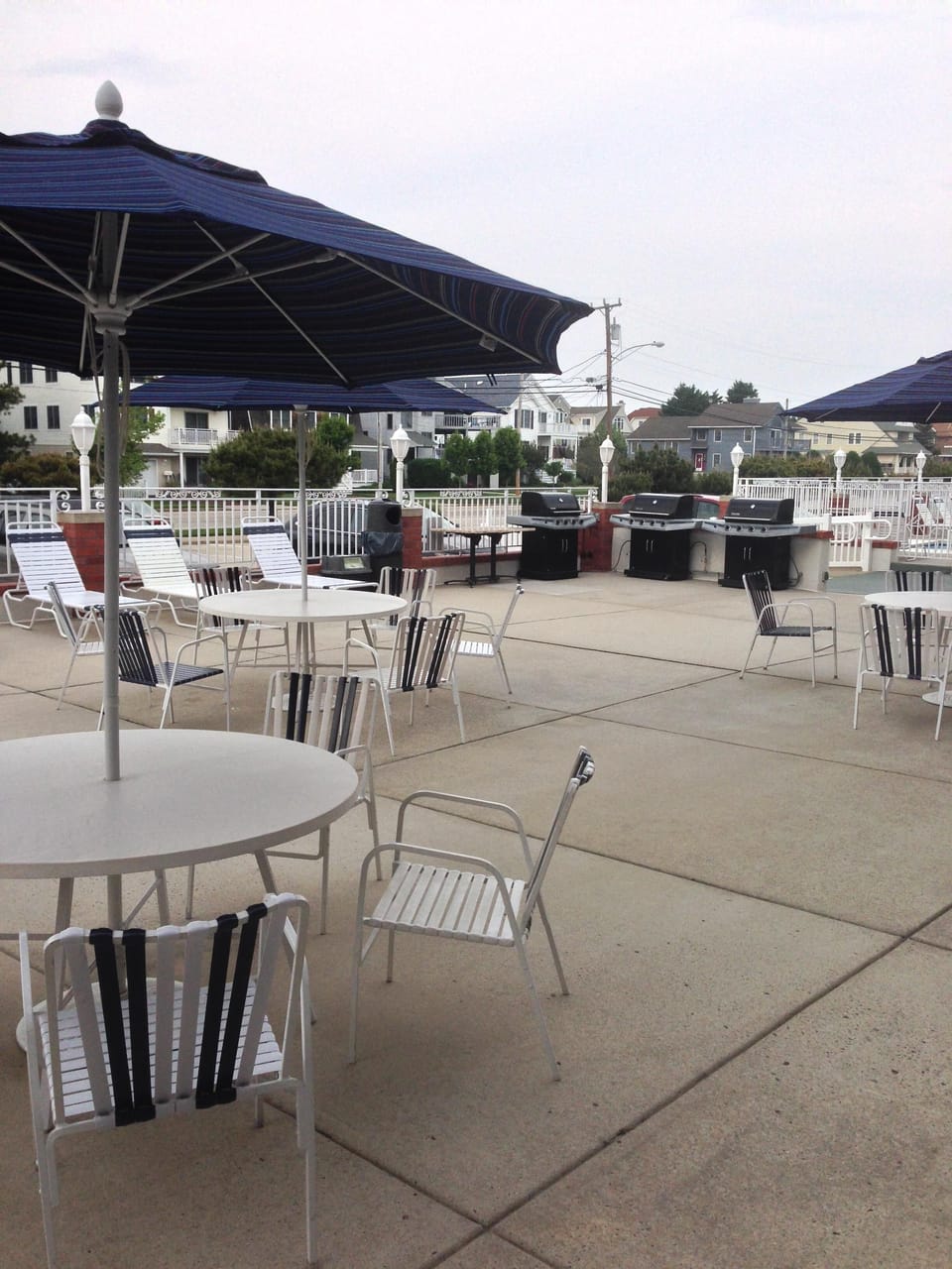 Patio Grills and Spacious Outside Patio Eating/Sitting Tables for Family+Guests!