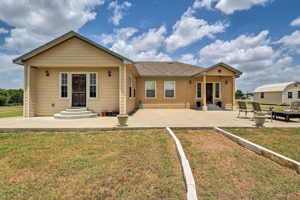 Race down to this lovely Austin vacation rental house!