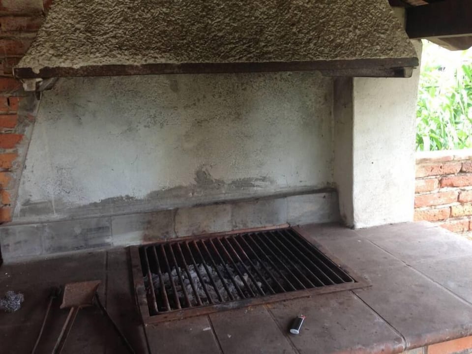 Outdoor grill