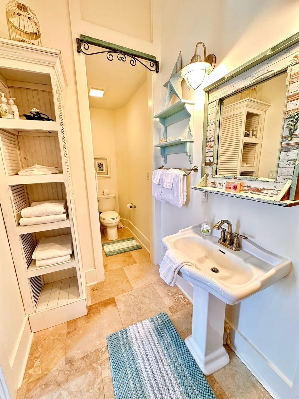 Bunk room shower/bath